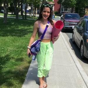 Meet your Posher, Chantelle